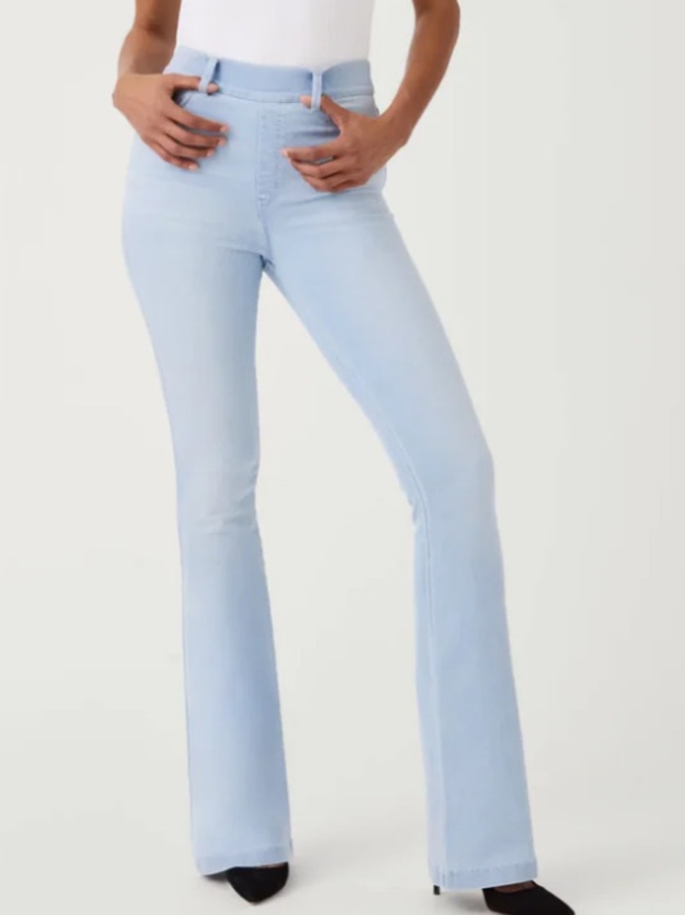 SPANX Flare Jeans Retro Light Wash Size S/P Small Petite Pull On NWT